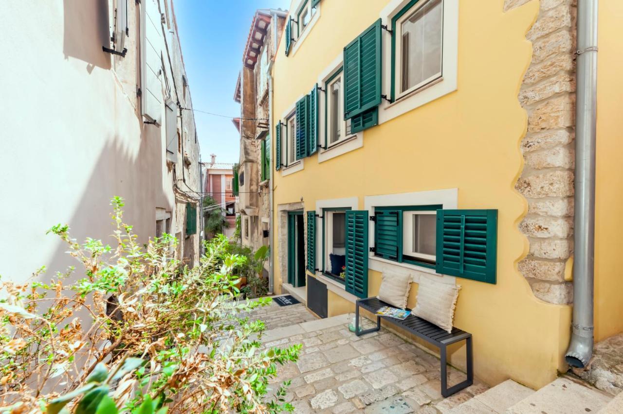 Yellow House Rovinj Eksteriør billede